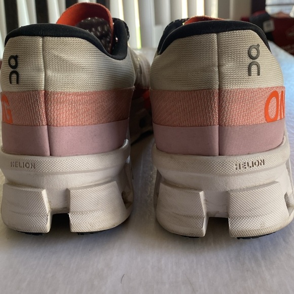 On Men’s Running Shoes Size 10.5 US - Picture 6 of 10